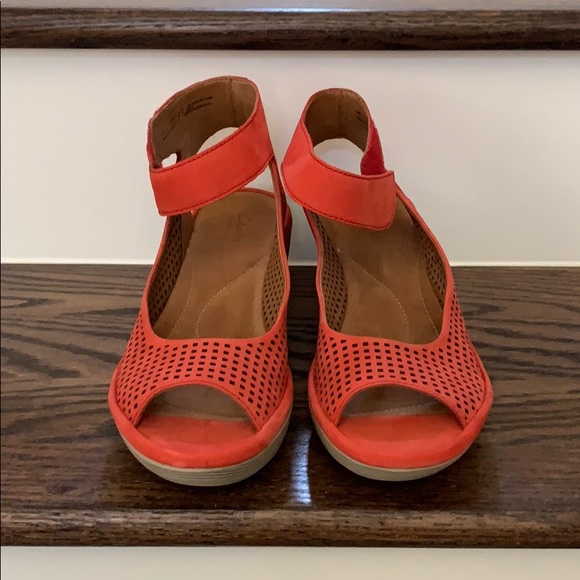 Clarks Shoes - Clark Suede sandals